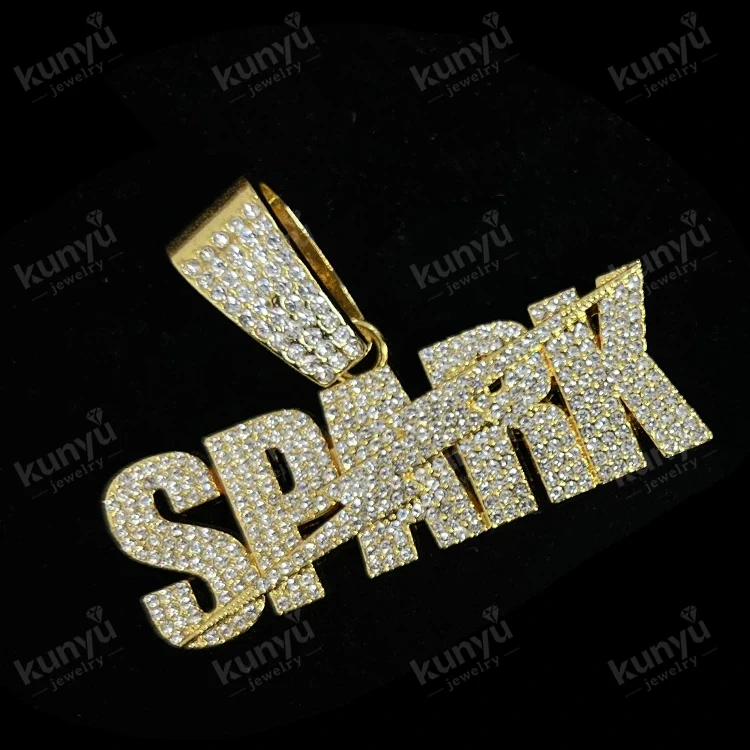 Cuban Link hiphopo pakabukas